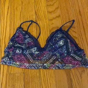Victoria’s Secret Bralette Medium